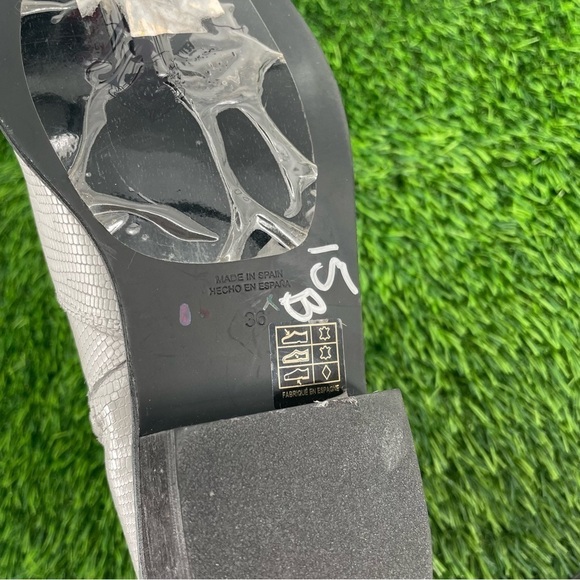 FREE PEOPLE NEW Luke Western White Croc Point Toe Zip Ankle Bootie Boot - Picture 11 of 11